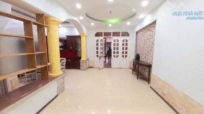 THỊNH HÀO – PHỐ TÔN ĐỨC THẮNG – 108 M2 – 4 TẦNG – MẶT TIỀN 4.2 M – GIÁ 18.3 TỶ. - 1