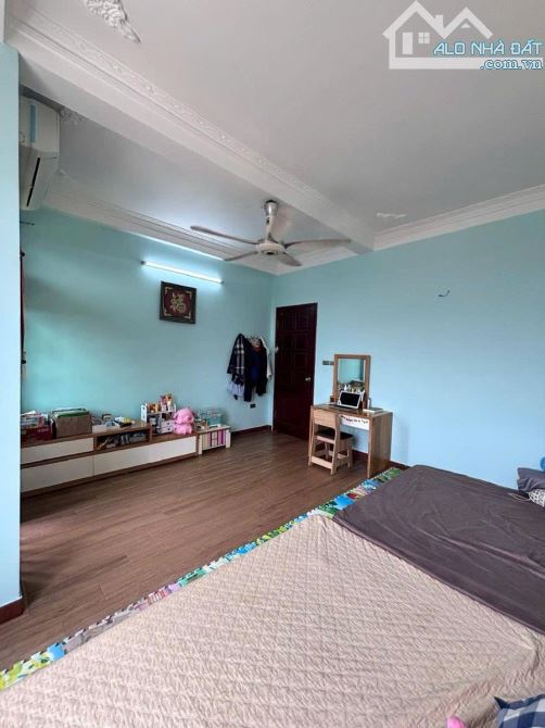 Thái Hà 75m² 4 tầng 1 tum ngõ kinh doanh ô tô đỗ giá 22,5 tỷ chủ ngộp bank bán gấp - 1