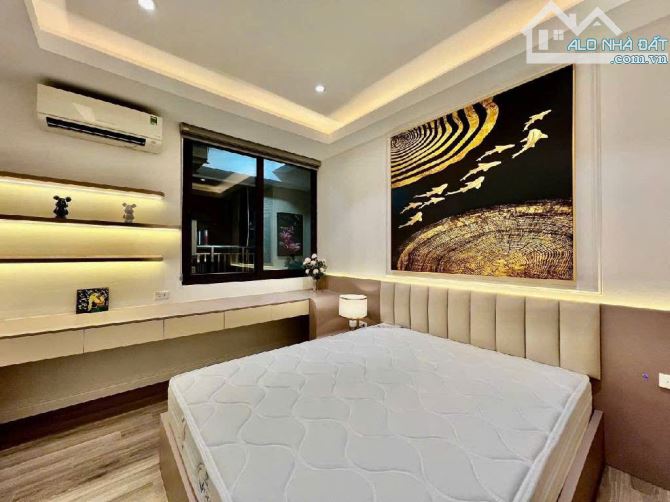 🚀 Căn Hộ Chung cư Vip Mỹ Đình – 117m2 * 3 PN. View Pháo Hoa, Full Nội Thất, Giá Siêu Hời! - 1
