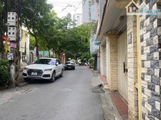 Chùa Láng 75m² 5 tầng lô góc ngõ phân lô ô tô tránh vị trí vàng giá 24 tỷ - 1
