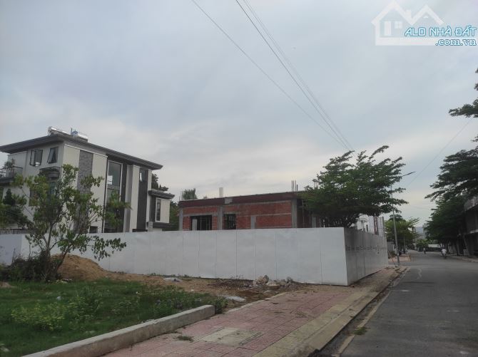 BÁN LÔ ĐẤT GẦN 250m2 ĐƯỢC PHÉP XÂY DỰNG GIÁ CHỈ 58tr/m2 GẦN ĐƯỜNG HÀN ĐIỀU P11 TP VŨNG TÀU - 1