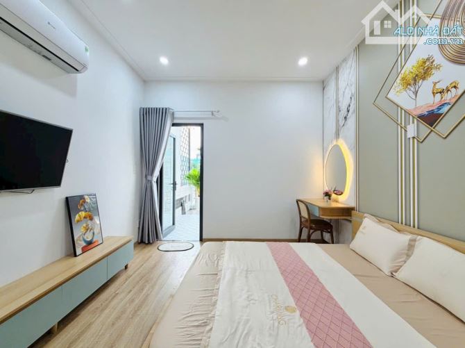 Bán nhà hẻm xe hơi 4,5m thông đường Bùi Quang Là, P.12, 3,7 x 20, 2 tầng giá 6.4 tỷ tl - 1