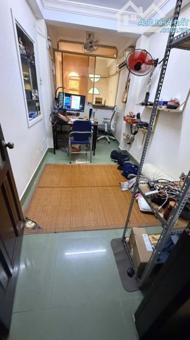 BÁN NHÀ HẺM LÊ THỊ BẠCH CÁT, QUẬN 11, 25M2 - 1