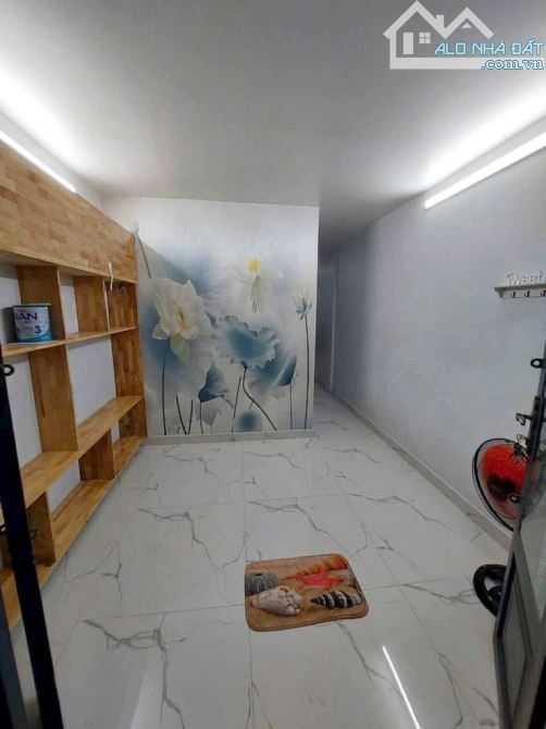 BÁN NHÀ HẺM LÊ THỊ BẠCH CÁT, QUẬN 11, 31M2 - 1