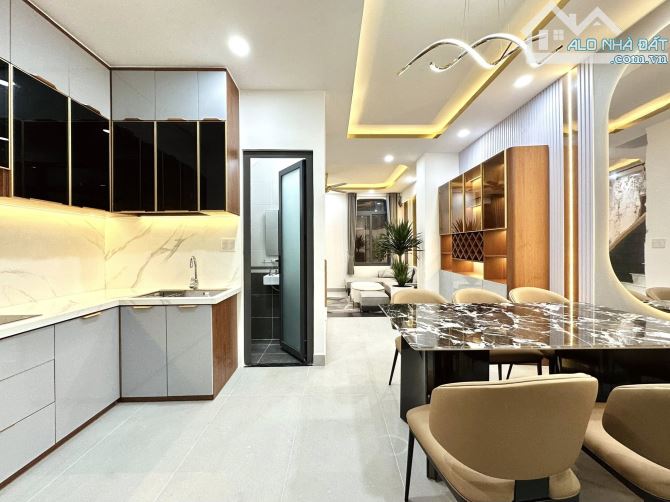 NHÀCẠNHTRƯỜNG ĐOÀNTHỊ ĐIỂM,NAM TỪ LIÊM,THANG MÁY,OTO ,45Mx6T,MT=5M,14,8ty - 1