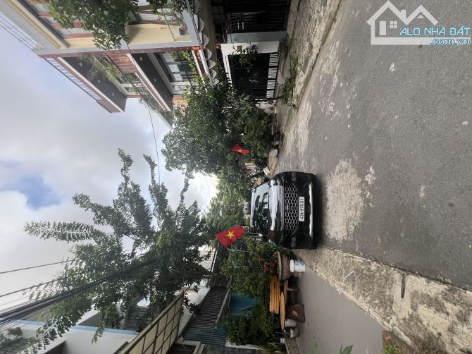 Bán gấp🔥Nhà 3 tầng xây kiên cố MT Sát Lý Thái Tông, Liên Chiểu, dt 90m2, ngang 5m - 1