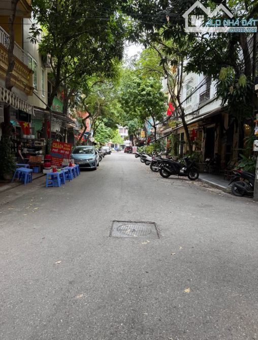 Bán nhà Trung Kính, dt70m, phân lô bàn cờ, ô tô tránh, vào nhà, kinh doanh, 2 thoáng. - 1