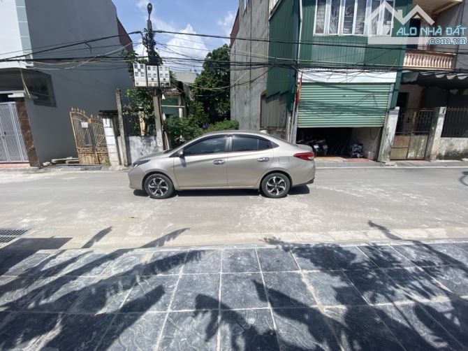 KHU ĐẤU GIÁ X2 DU NỘI MAI LÂM,CÁCH 50M RA QUỐC LÔ 3 - 1