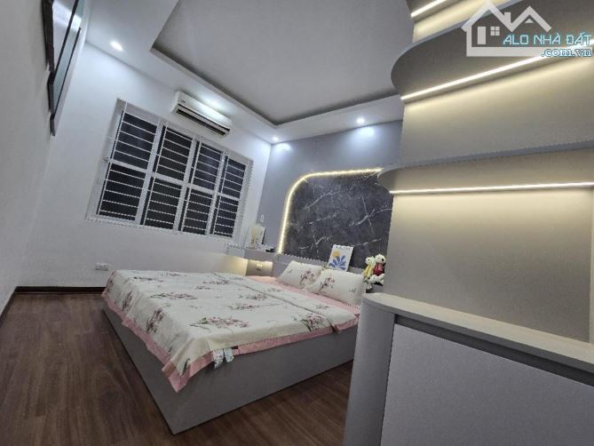 NHÀ TRẦN KHÁT CHÂN – 30m² – 4 TẦNG – 6.3 TỶ – NGÕ THÔNG – 2 MẶT THOÁNG – GẦN PHỐ - 1