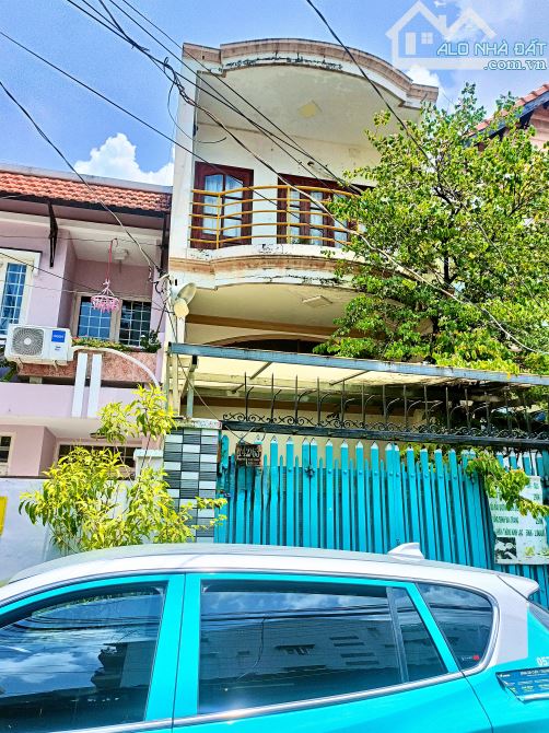 Bán 🏡 hẻm ô tô mới đẹp 2tầng vừa ở vừa kinh doanh 8,4tỷ Nguyễn Thị Thập Q7 đầy đủ tiện ít - 1