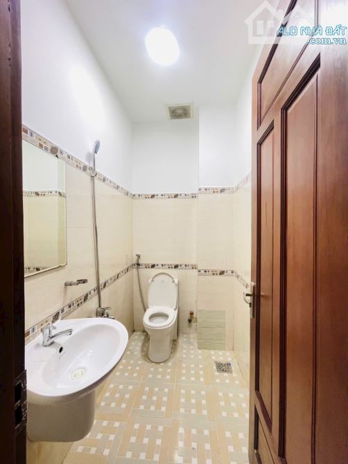 Nhà 4 tầng 4x15 ngay chợ Liên Khu 4-5 - 12