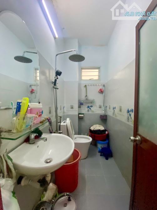 Hẻm xe hơi Liên Khu 2-10 – 73m² ngang 4,3m – 5pn – Bình Hưng Hòa A – 6 tỷ - 12