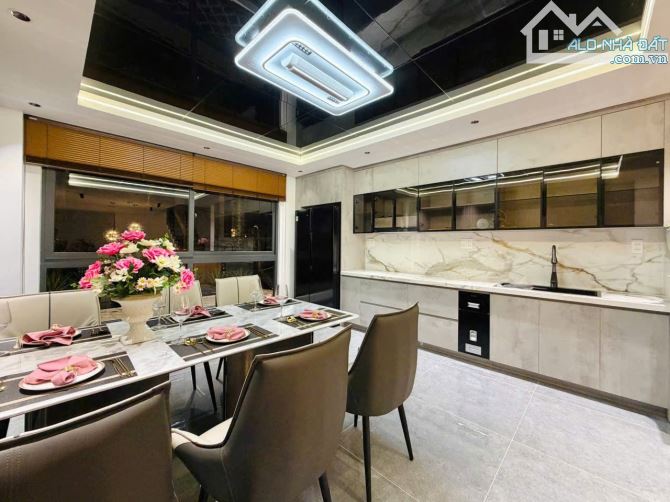 Nhà Mới Xây Cao Cấp Hẻm 4m💎 Đường Số 8, Phường 11💎4,2x12m 5 Lầu 4PN 4WC💎8,9 Tỷ - 13