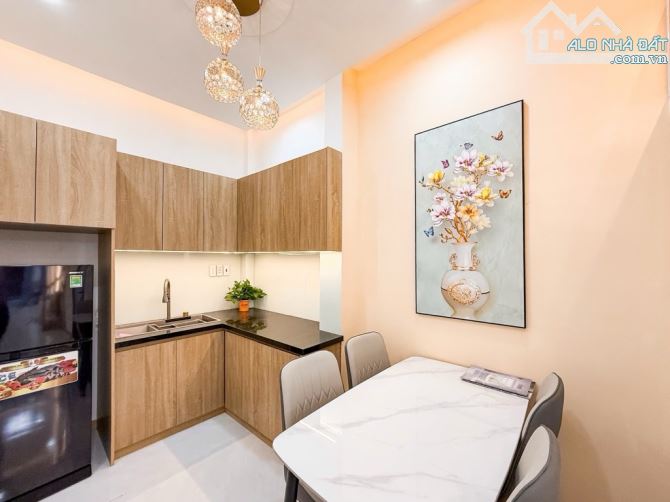 Nhà 3 tầng 4 phòng ngủ giá 4 tỷ 680 đường Nguyễn Thái Sơn Phường 4 Gò Vấp SHR full nội t - 13