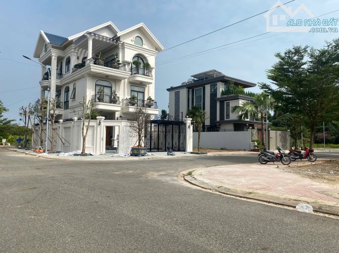 BÁN LÔ ĐẤT GẦN 250m2 ĐƯỢC PHÉP XÂY DỰNG GIÁ CHỈ 58tr/m2 GẦN ĐƯỜNG HÀN ĐIỀU P11 TP VŨNG TÀU - 13