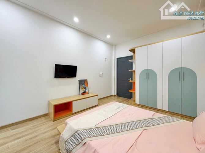 Bán nhà hẻm xe hơi 4,5m thông đường Bùi Quang Là, P.12, 3,7 x 20, 2 tầng giá 6.4 tỷ tl - 18
