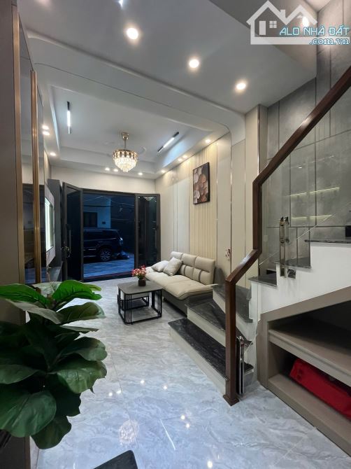 🌳Bán nhà 4 tầng phố Hoàng Quý - Lê Chân - đường ô tô tránh nhau giá chỉ 2,86 tỷ - 2