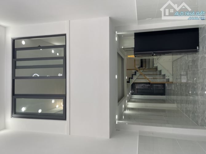NHÀ MỚI VÀO Ở NGAY - HẺM XE HƠI - MINH PHỤNG – P.5 - QUẬN 6. -DT: 36M2 -  6 TỶ 5 - 2