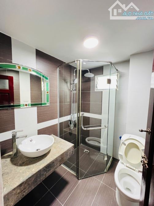 Bán toà nhà Đặng Văn Ngữ, Gần Phạm Ngọc Thạch, ĐÔng Tác, Trung Tự, Đống Đa. 22,5 Tỷ - 3