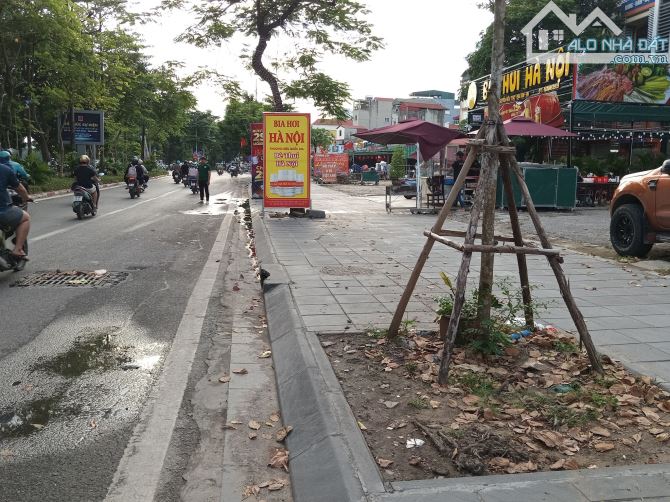 Chủ nợ Ngân Hàng 80 tỷ - Bán nhà mặt phố Nguyễn Hữu Thọ 463m2 - MT 22m, lô góc Giá 145 tỷ