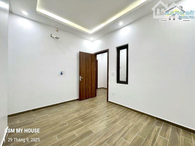 Chào Bán Nhà Mới - Thư Trung 4 Tầng - chỉ hơn 3,520 Tỷ - 3