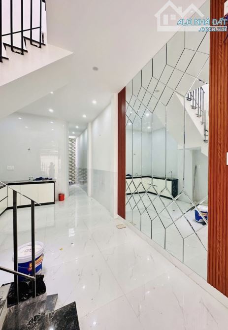 CN NHÀ 2 TẦNG MỚI VỊ TRÍ GẦN BIỂN, 60,2m2, HẺM RỘNG CẠN 3,2m HÀN MẠC TỬ, QUI NHƠN. - 2
