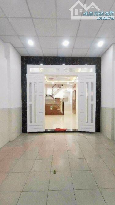 🏠 BÁN NHÀ MẶT TIỀN LIÊN TỈNH 5, P.6, Q.8 - 3 TẦNG, XE HƠI ĐỖ CỬA - CHỈ 7.X TỶ. - 2