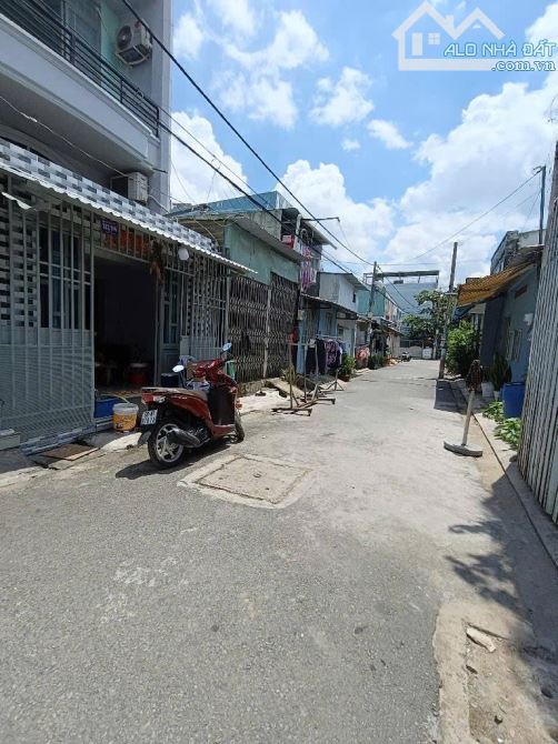 BÁN NHÀ HXT LÊ ĐÌNH CẨN – TÂN TẠO – 64M² – 3 TẦNG – 11PN – DÒNG TIỀN 15TR/THÁNG GIÁ 3.55TỶ - 2