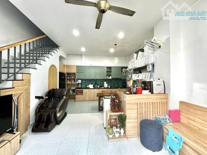 🍀NHÀ 4 TẦNG BTCT - 33m² (3.8/4.3 × 9 ) SÁT MẶT TIỀN - CHỢ CÂY QUÉO - GIÁP PHÚ NHUẬN - 7 T - 2