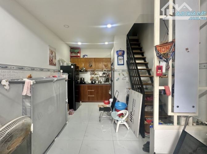 HẺM Ô TÔ, 2 Tầng 2PN, SD gần 40m2 P5 Bình Thạnh, chỉ 3.1 ty TL - 2