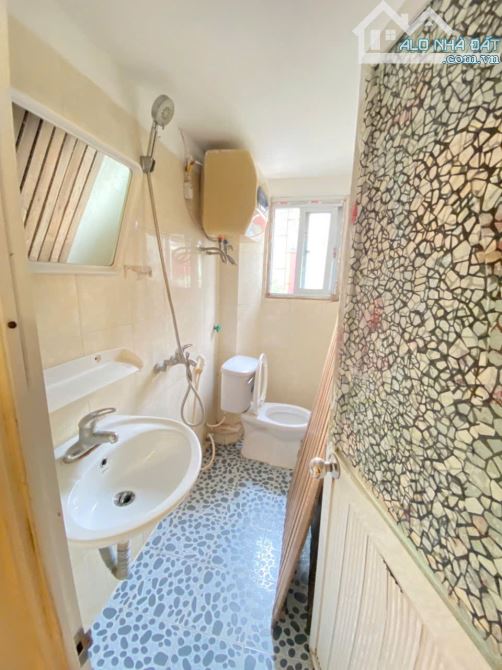 Cho thuê nhà ngõ 88 Giáp Nhị, 2 tầng x 25m2, 5.5 Triệu - 2