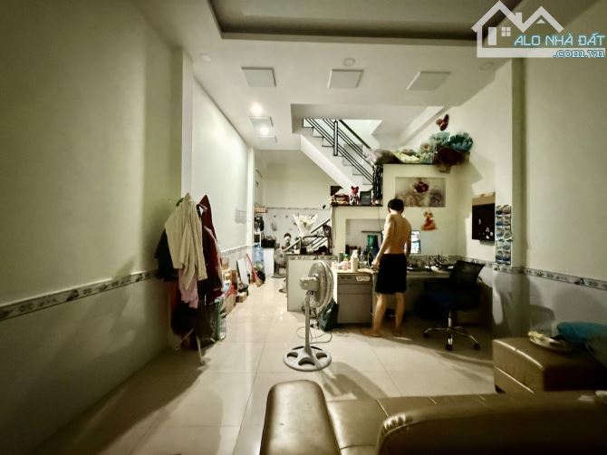 Nhà 2pn - 59m2 ngay Thống Nhất - gần khu Cityland Nguyễn Văn Lượng chỉ 4Đ hơn còn tl - 2