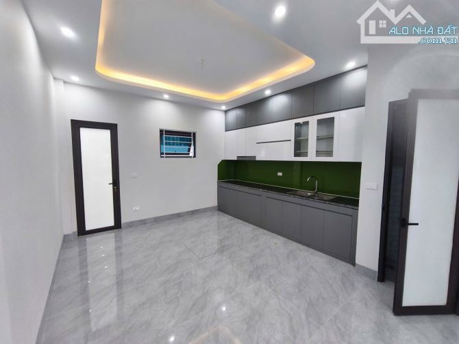 Bán nhà 4 tầng 70m² Hưng Đạo Hà Nội ô tô vào 4.7 tỷ - 2