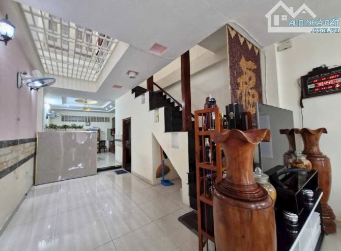 Nhà 3 Tầng 79m², 4PN Lớn, Kha Vạn Cân Thủ Đức- giá 7,45 tỷ - 2