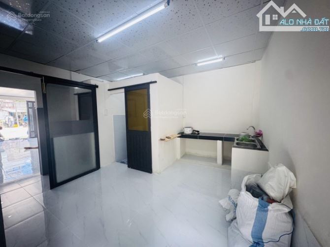 BÁN NHÀ MỚI 2 TẦNG - 58M2 - CĂN GÓC 2 MẶT THOÁNG - ĐƯỜNG 10M THÔNG - Ô TÔ QUAY ĐẦU - CHỈ - 2