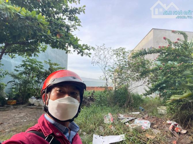 ĐẤT LỚN VỊ TRÍ VÍP HẺM XE TẢI CHỈ 1/2 MẶT TIỀN BÙI THỊ LÙNG GẦN CHỢ HM GIÁ ĐẦU TƯ PHÂN LÔ. - 2