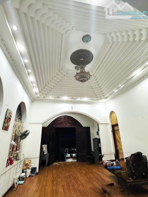 Biệt thự sân vườn 2 Tầng Mặt tiền đường nhựa 8m TÂN HIỆP, Diện tích 435m2 (10 x 40). - 2