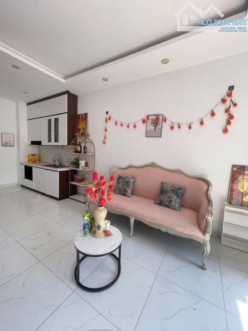 Bán nhà đẹp 31m²×5T, ô tô 7 chỗ đỗ cửa,  xách vali về ở ngay-Tại trâu quỳ -gia lam - 2