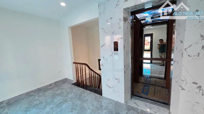 BÁN NHÀ MẶT PHỐ, Ô TÔ TRÁNH, KINH DOANH, 60M2X 5T THANG MÁY MỚI KOONG GIÁ 18,5 TỶ - 2