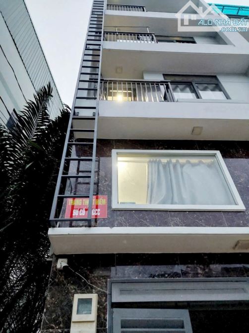 Bán căn hộ dịch vụ đường tây hoà giá 9 tỷ thu nhập 39 tr/tháng - 2