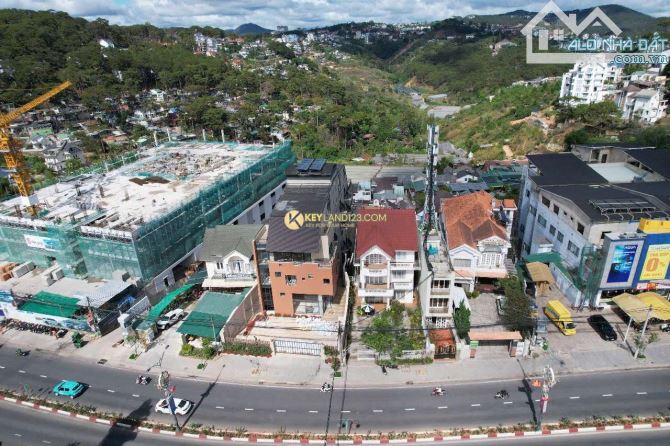 BÁN ĐẤT MẶT TIỀN CỬA NGÕ ĐÀ LẠT 652m2 CÁCH HỒ XUÂN HƯƠNG CHỈ 1,5km - 2