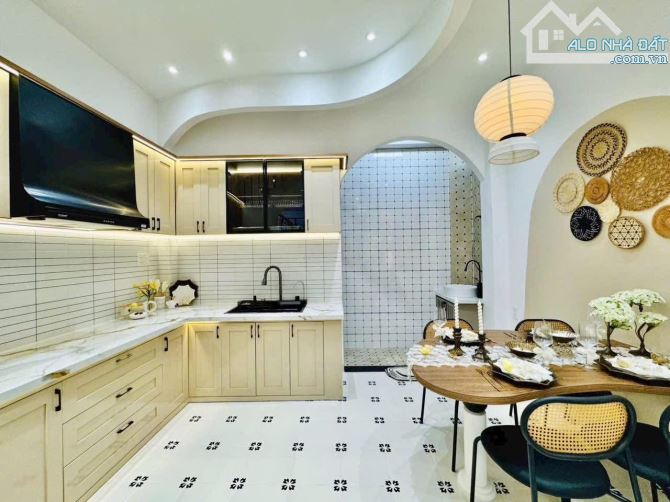 Bán nhà gần sân bay - Nguyễn Văn Công, Gò Vấp. Giá: 3 Tỷ 110 / 50.4m2. SHR, nhiều tiện ích - 2