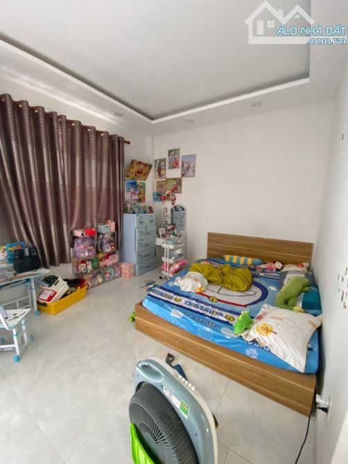MẶT TIỀN KD TỐT, NGANG HIẾM HƠN 5m, 3 TẦNG GẦN BV LÊ VĂN THỊNH, 75m2 CHỈ 9,4 TỶ - 2
