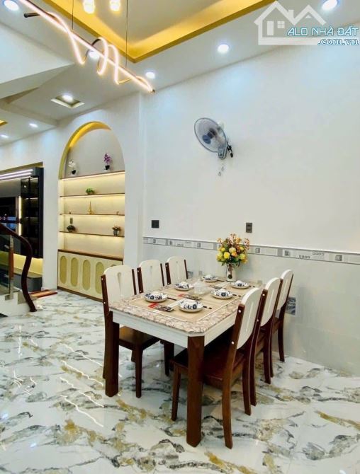 1 căn duy nhất siêu mới 52m2, hẻm xe hơi ngay Đào Duy Anh, Phú Nhuận. Giá: 3 Tỷ 290. SHR - 2
