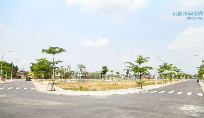 Bán 3 nền đất liền kề QL 51, SHR, 1ty450. - 2