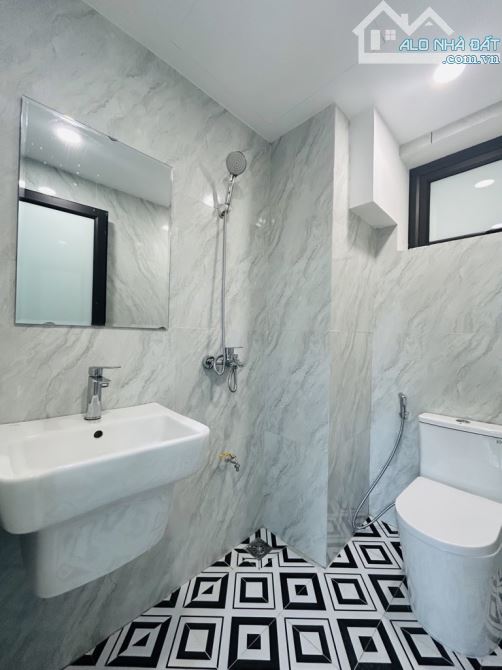 Chung cư hồ đền lừ giá hạt dẻ - 2 ngủ 2 wc chỉ 4 tỷ hơn - 2