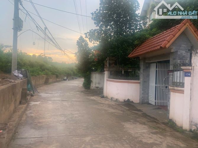 CẦN BÁN NHÀ 2 TẦNG DIỆN TÍCH 161M TẠI THÔN SẮP MAI XÃ VÕNG LA HUYỆN ĐÔNG ANH HÀ NỘI - 2