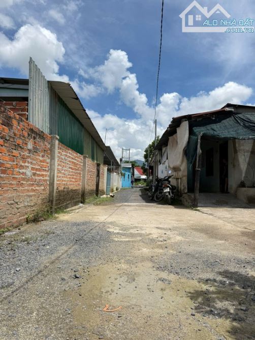 Bán đất Thị trấn Diên Khánh-Khánh Hoà đường oto, gần sông cái mát mẻ - 2