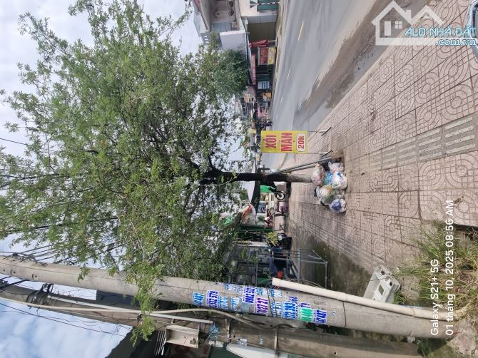 Nhà đất 6,8x30 full thổ Mặt tiền đường 825 Hậu Nghĩa - 2