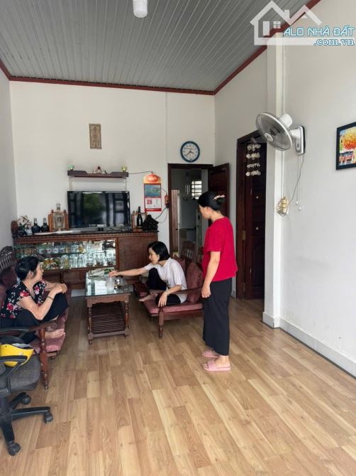 🏡 Bán đất tặng nhà mặt tiền Đặng Văn Ngữ – Giá chỉ 2 tỷ 9 - 2